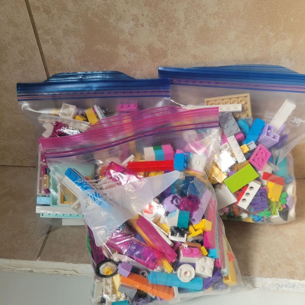 LEGO 1000 pieces